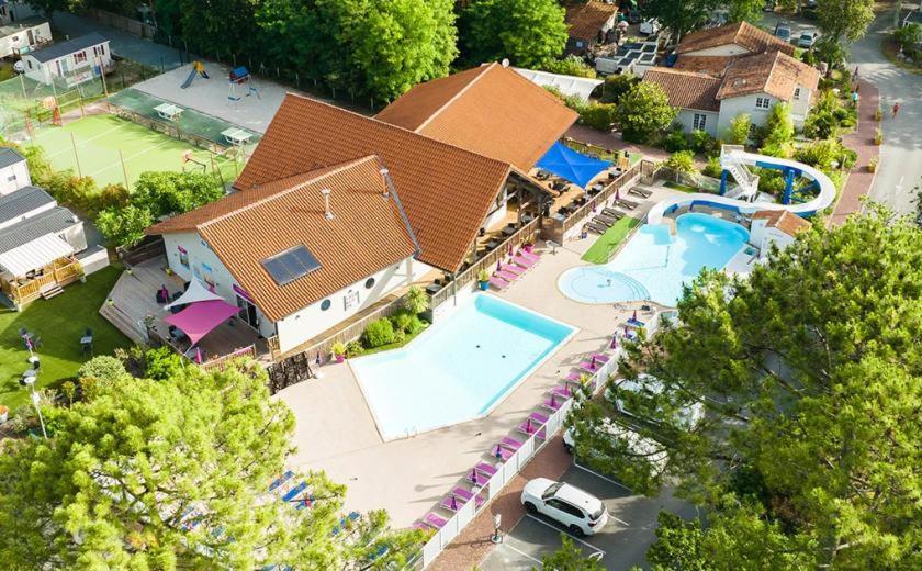 Dejean 178 Hotel Soulac-sur-Mer Exterior photo